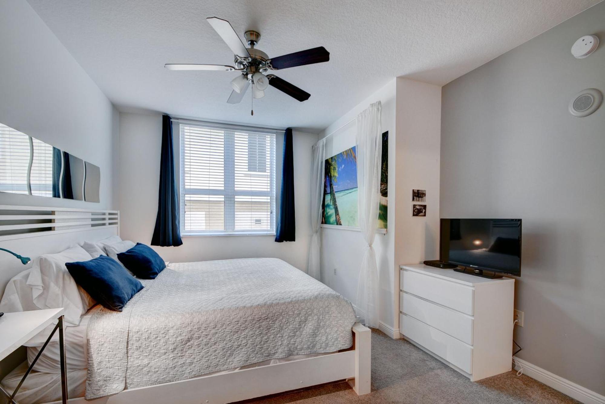 Amazing One-Bedroom In Casa Costa!Beach Pass Inc! Бойнтон-Бич Экстерьер фото
